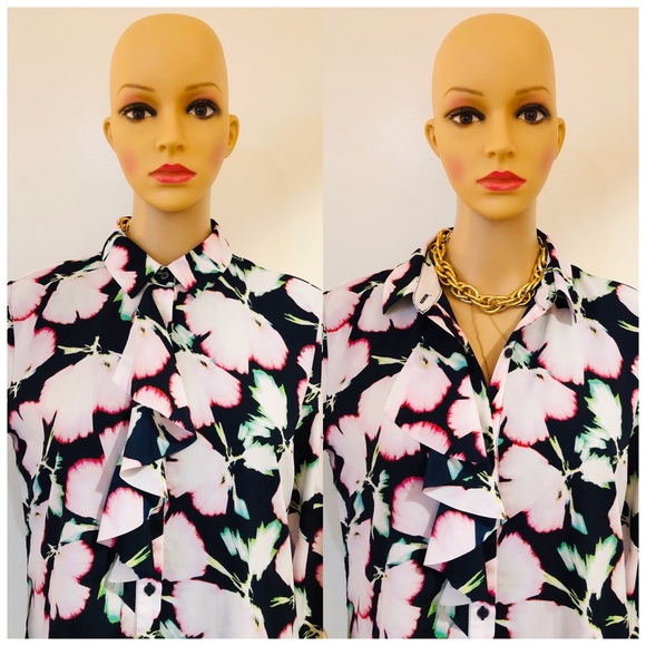 𝑭𝒍𝒐𝒓𝒂𝒍 𝑩𝒖𝒕𝒕𝒐𝒏 𝑫𝒐𝒘𝒏 𝑫𝒓𝒆𝒔𝒔 - Picture 3 of 4